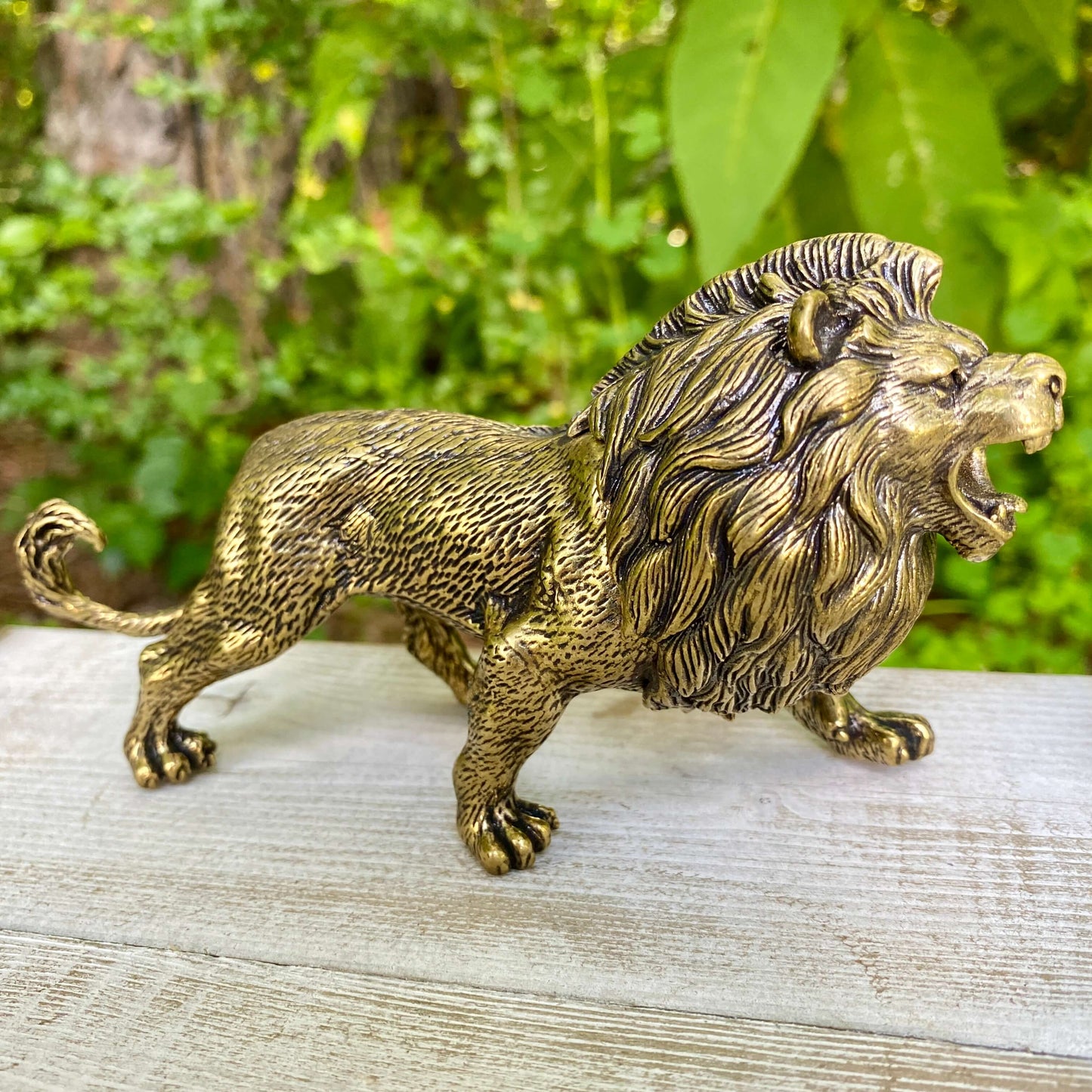 Solid Brass Lion – Symbol of Courage, Leadership & Strength
