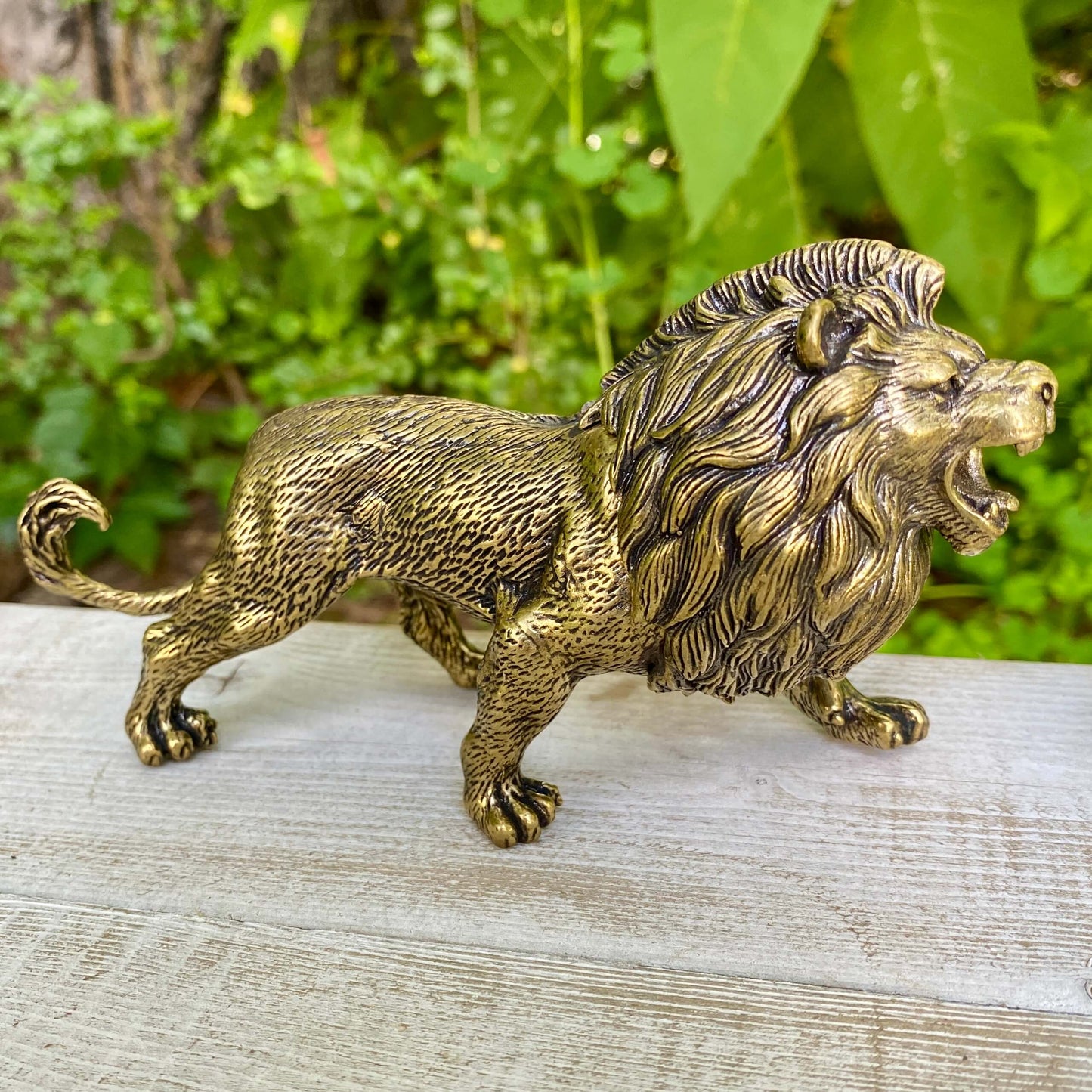 Solid Brass Lion – Symbol of Courage, Leadership & Strength